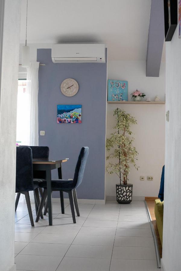 Apartment By The Sea Podgora Eksteriør billede